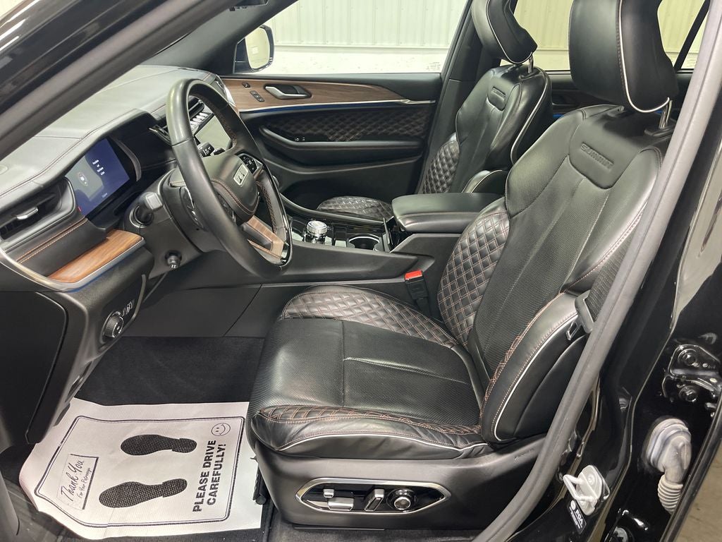 2021 Jeep Grand Cherokee L Summit