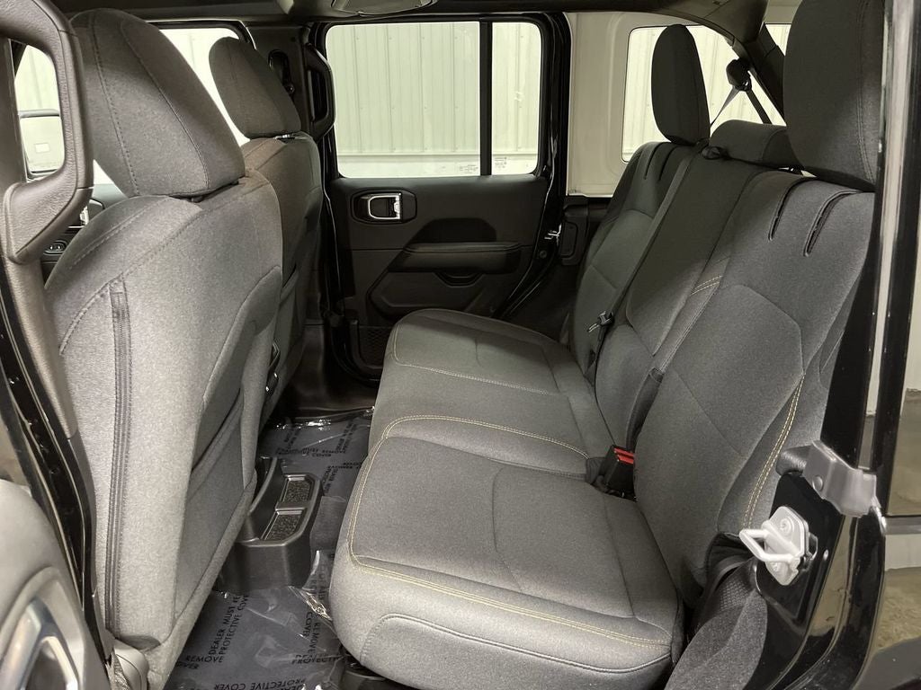 2025 Jeep Wrangler Sahara 4xe