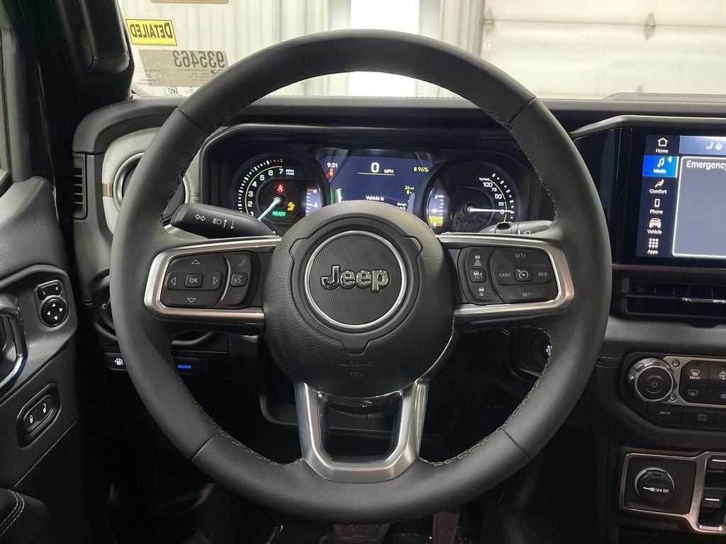 2025 Jeep Wrangler Sahara 4xe