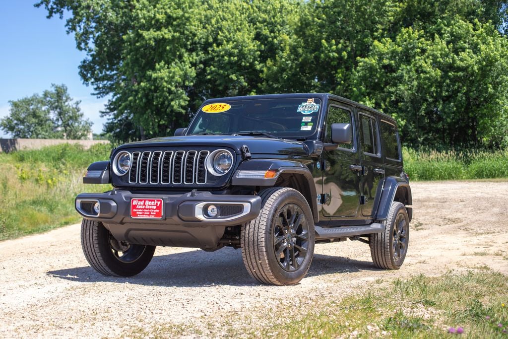 2025 Jeep Wrangler Sahara 4xe