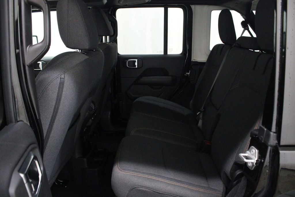 2025 Jeep Wrangler 4xe Sahara 4x4
