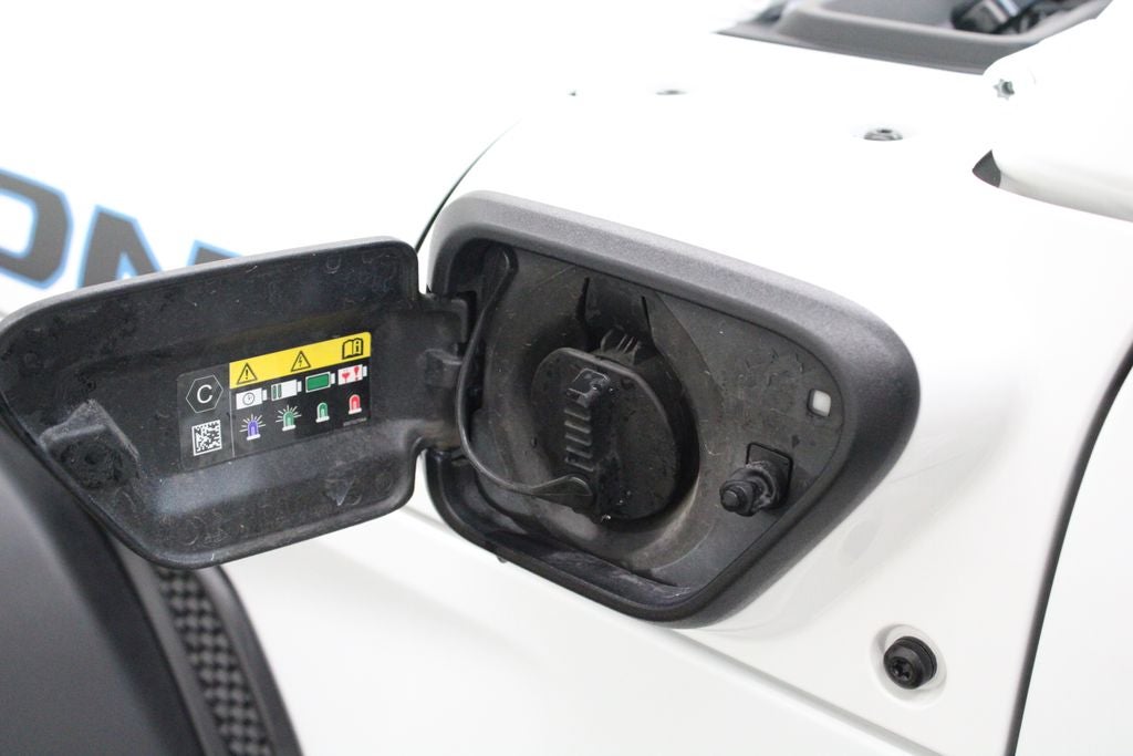 2025 Jeep Wrangler Rubicon 4xe