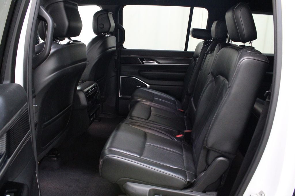 2023 Jeep Wagoneer L Series II