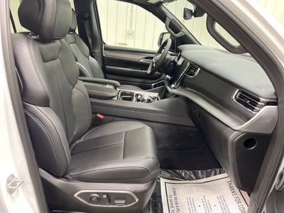 2026 Jeep Grand Wagoneer Limited Reserve