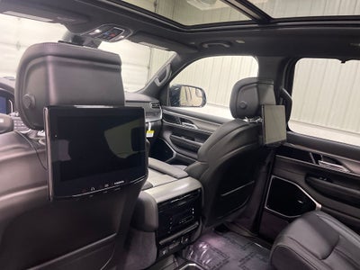 2026 Jeep Grand Wagoneer Limited Reserve
