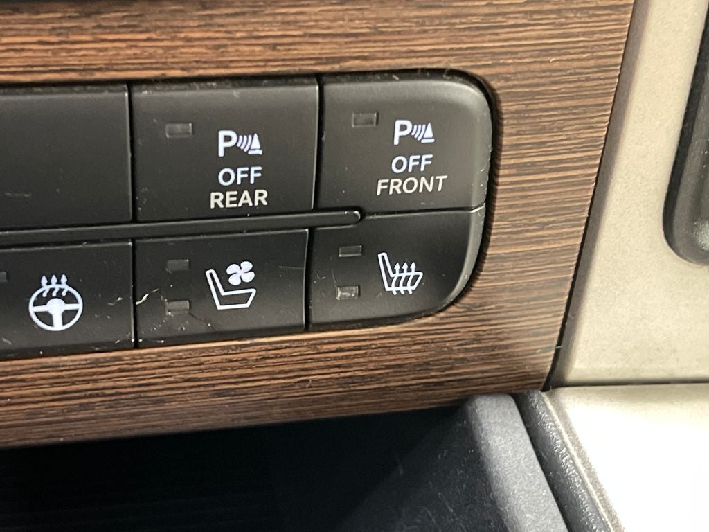 2017 RAM 1500 Laramie