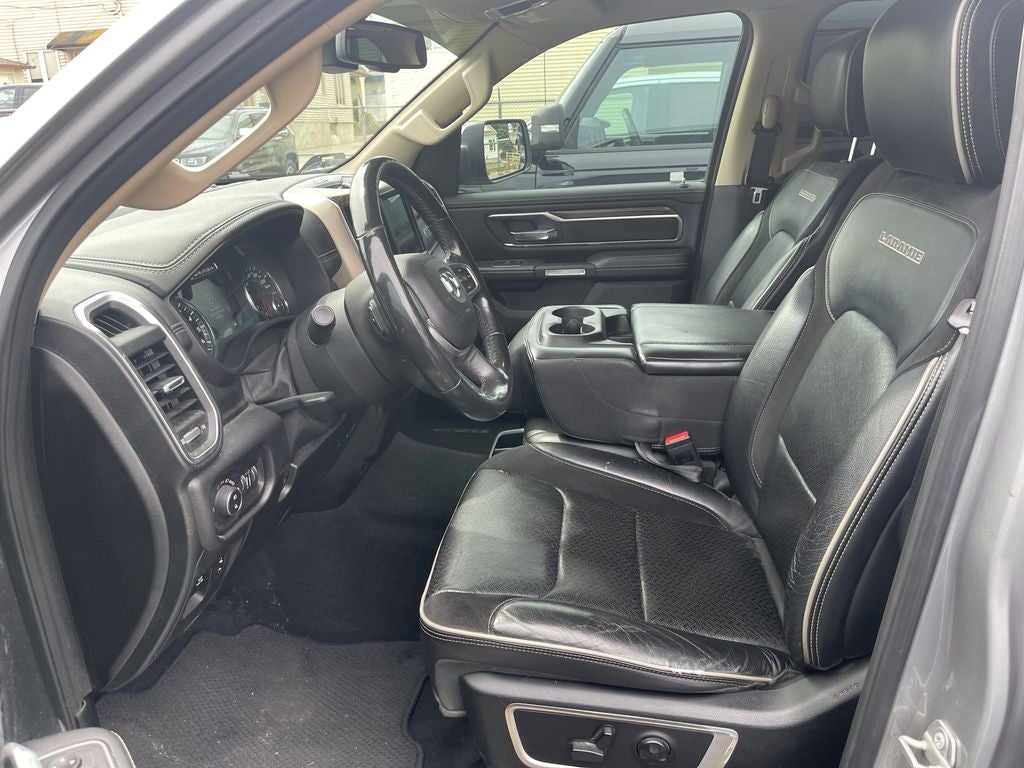 2019 RAM 1500 Laramie Crew Cab 4X4