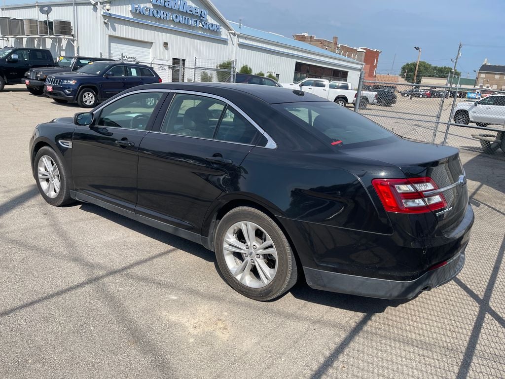 2014 Ford Taurus SEL