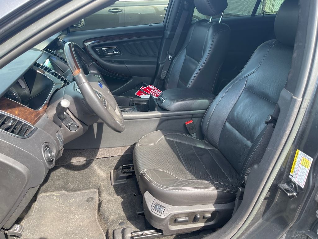2016 Ford Taurus Limited