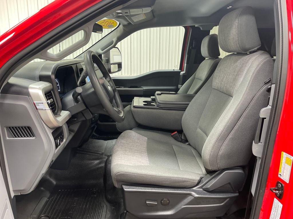 2025 Ford F-350SD XLT
