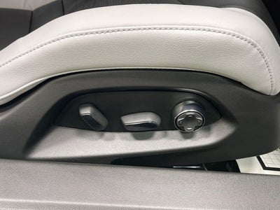 2026 Chevrolet Corvette 2LT Stingray Convertible