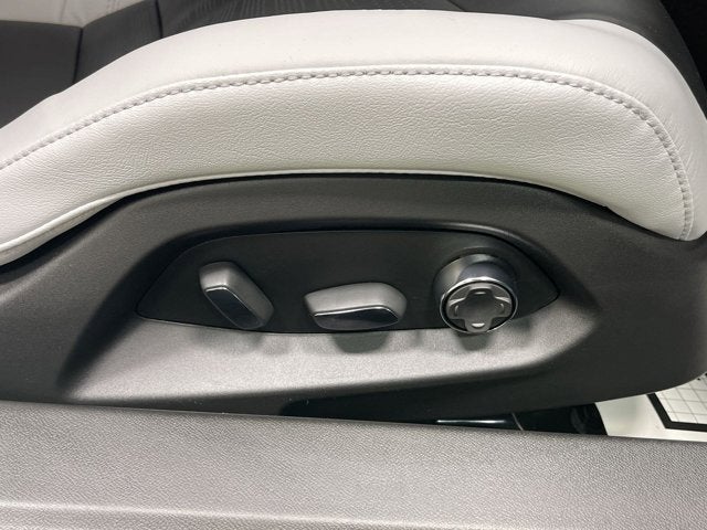 2026 Chevrolet Corvette 2LT Stingray Convertible