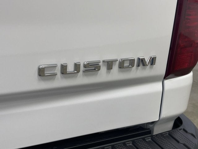 2026 Chevrolet Silverado 2500HD Custom Crew Cab 4X4