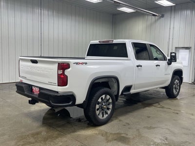 2026 Chevrolet Silverado 2500HD Custom Crew Cab 4X4