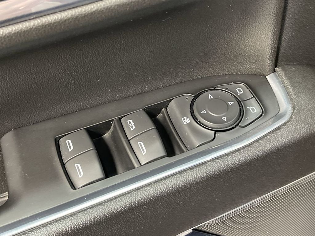 2023 Chevrolet Silverado 1500 LT Crew Cab 4X4