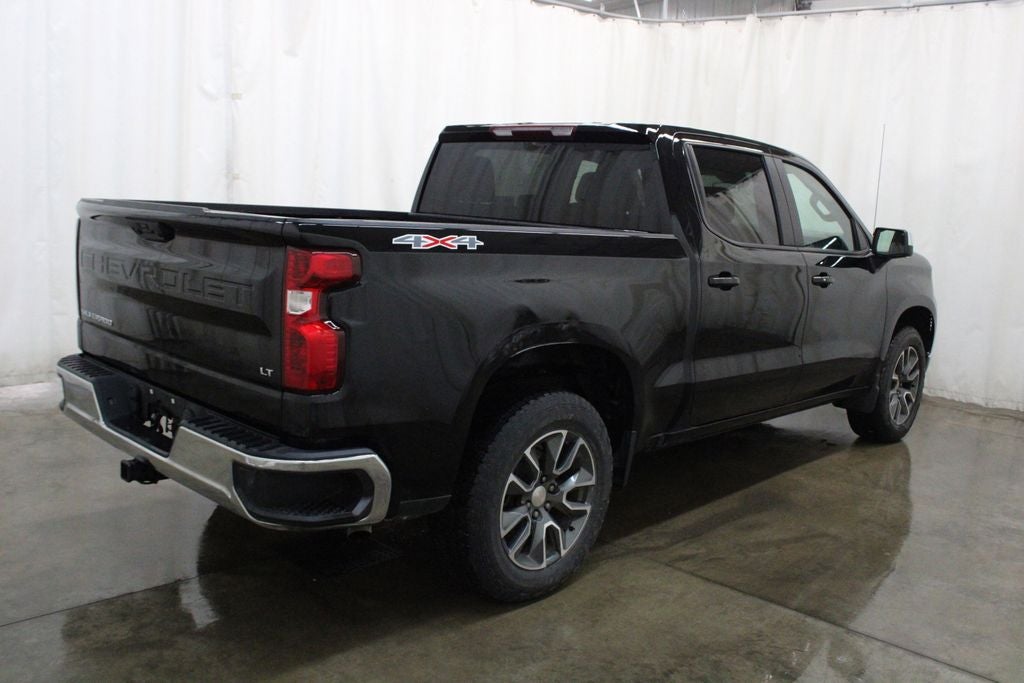 2024 Chevrolet Silverado 1500 LT Crew Cab 4X4