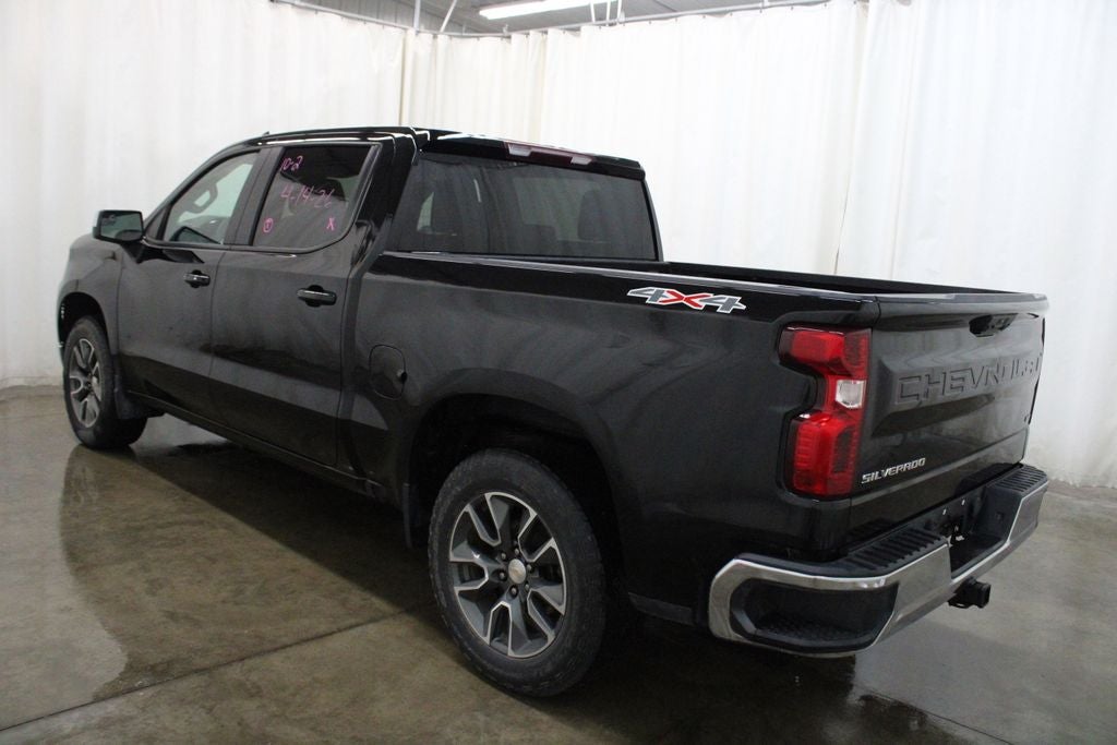 2024 Chevrolet Silverado 1500 LT Crew Cab 4X4