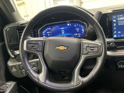 2022 Chevrolet Silverado 1500 LT Crew Cab 4X4