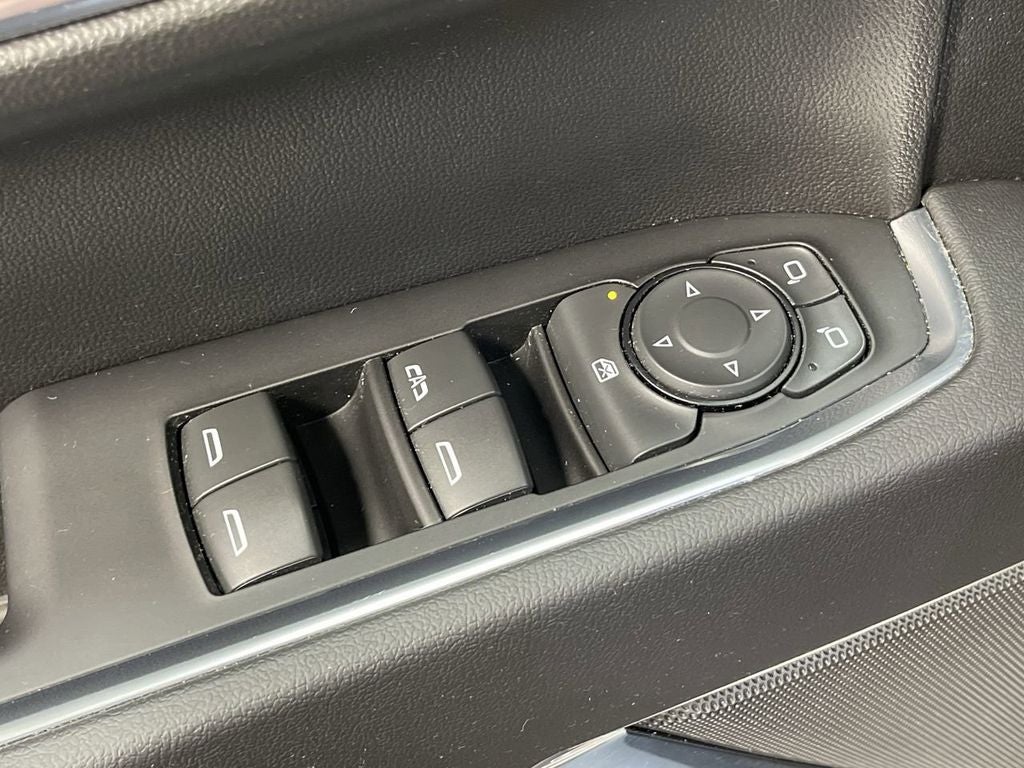 2022 Chevrolet Silverado 1500 LT Crew Cab 4X4