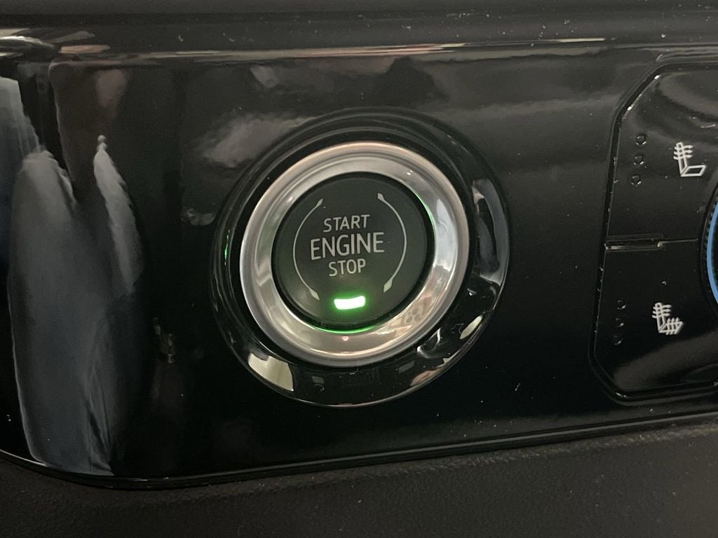 2022 Chevrolet Silverado 1500 LT Crew Cab 4X4