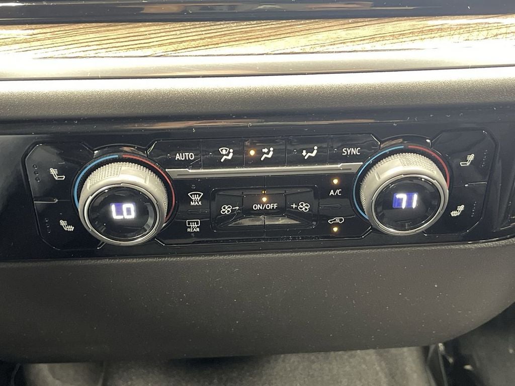 2022 Chevrolet Silverado 1500 LT Crew Cab 4X4
