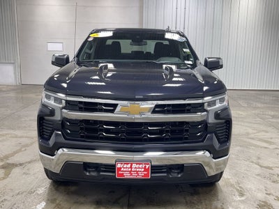 2022 Chevrolet Silverado 1500 LT Crew Cab 4X4