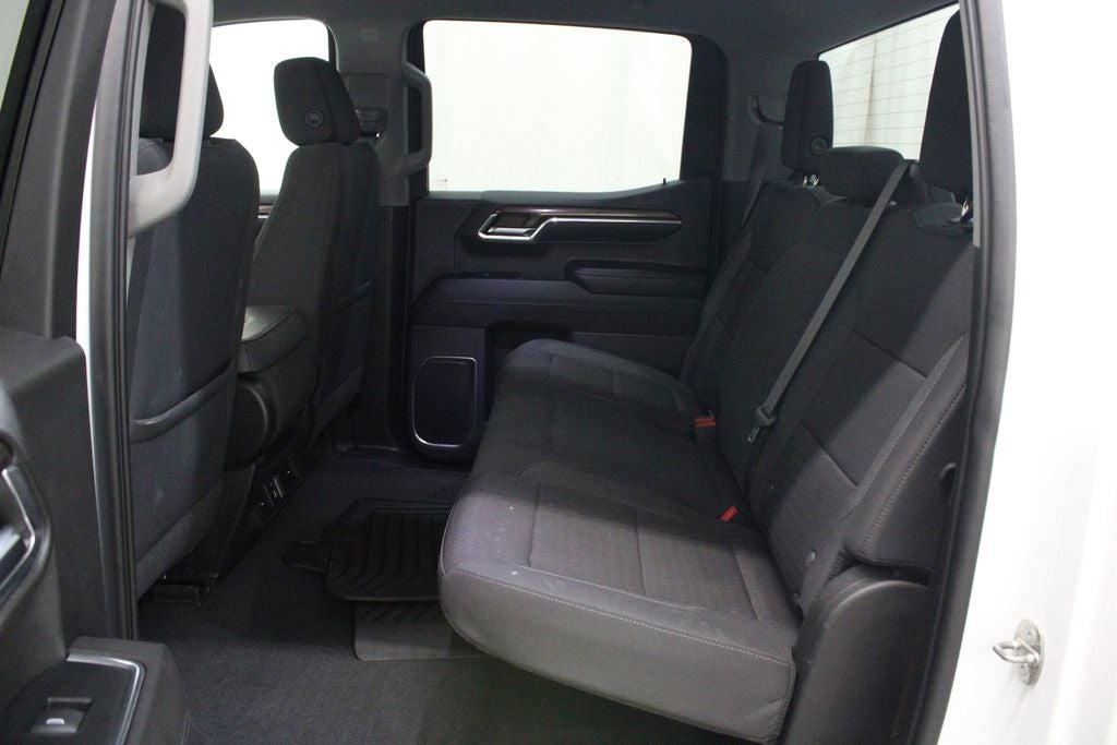 2023 Chevrolet Silverado 1500 LT Crew Cab 4X4
