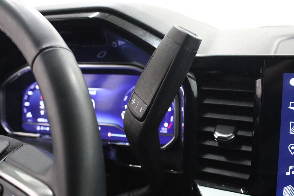 2023 Chevrolet Silverado 1500 LT Crew Cab 4X4