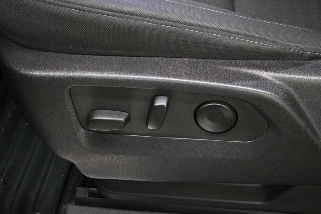 2024 Chevrolet Silverado 1500 LT Crew Cab 4X4