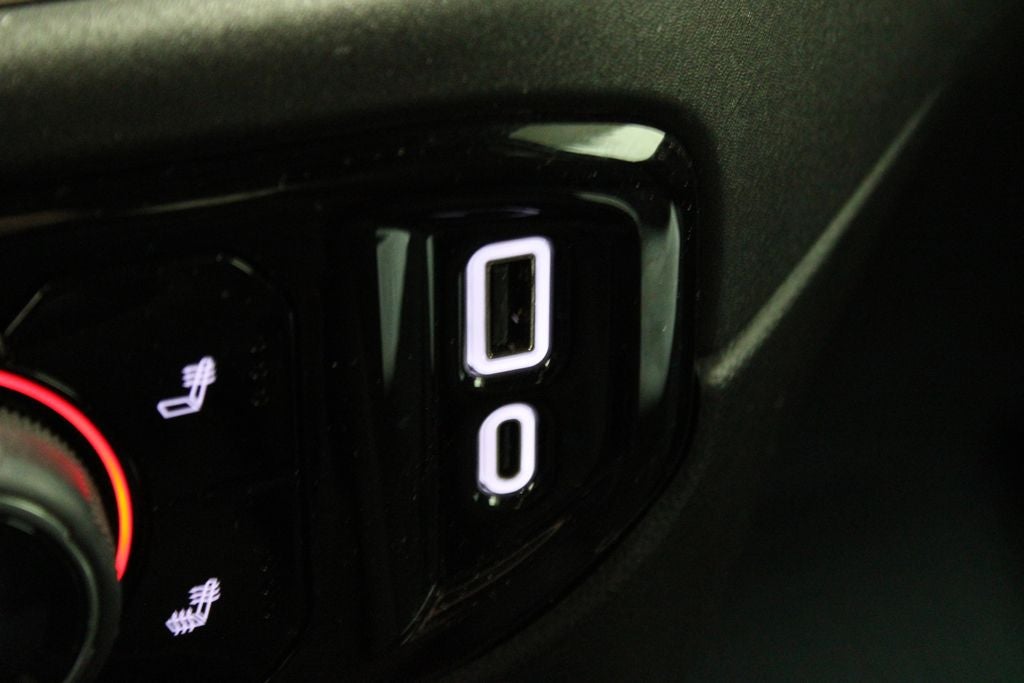 2024 Chevrolet Silverado 1500 LT Crew Cab 4X4