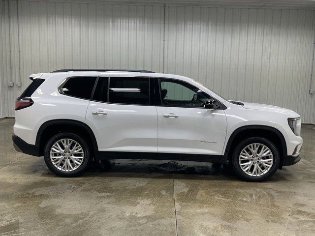 2024 GMC Acadia Elevation