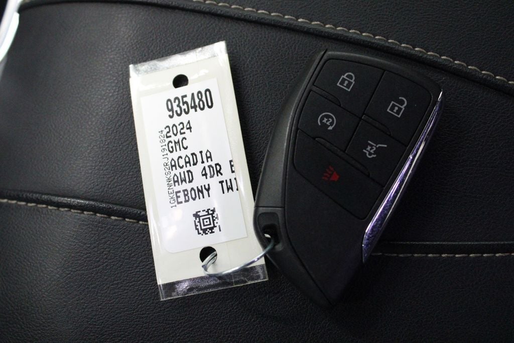 2024 GMC Acadia Elevation