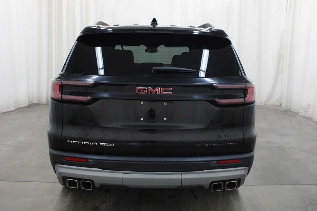 2024 GMC Acadia Elevation