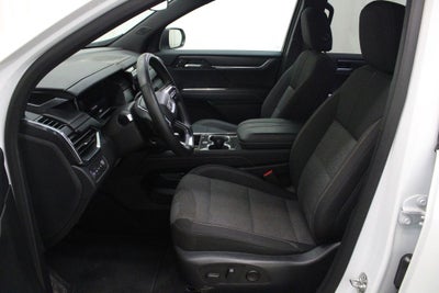 2025 GMC Acadia Elevation AWD