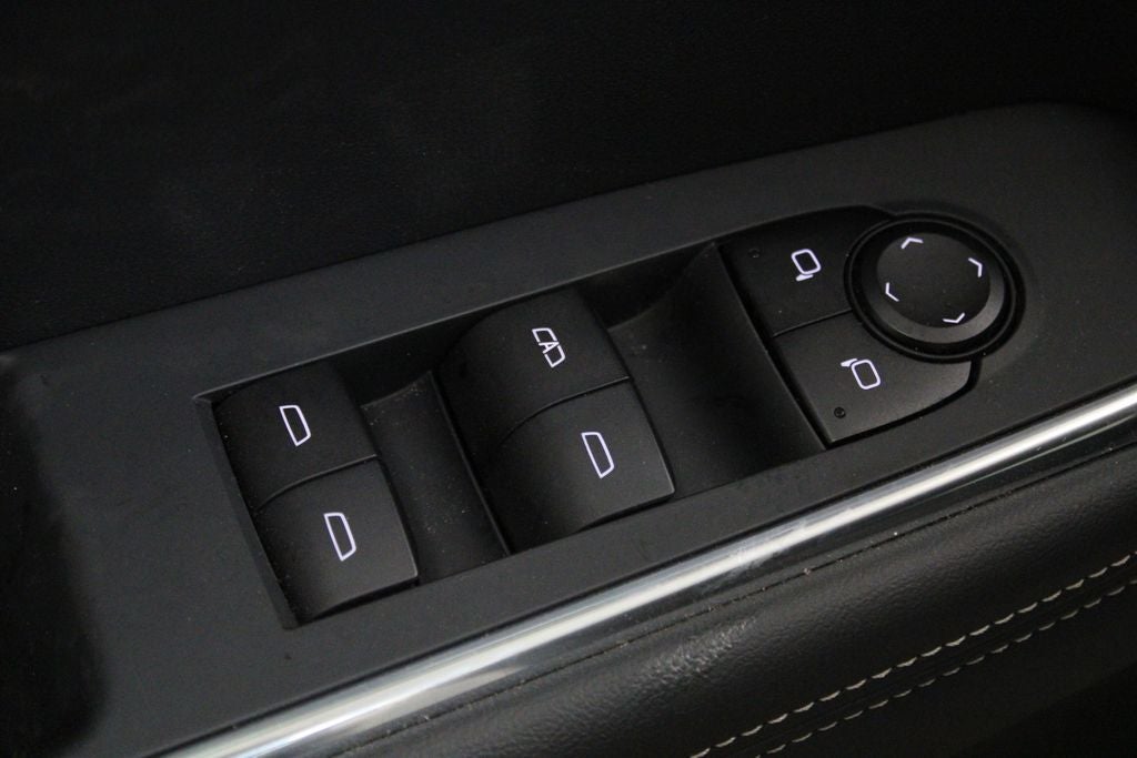 2025 GMC Acadia Elevation AWD