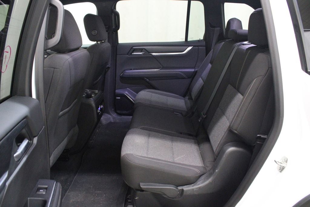 2025 GMC Acadia Elevation AWD