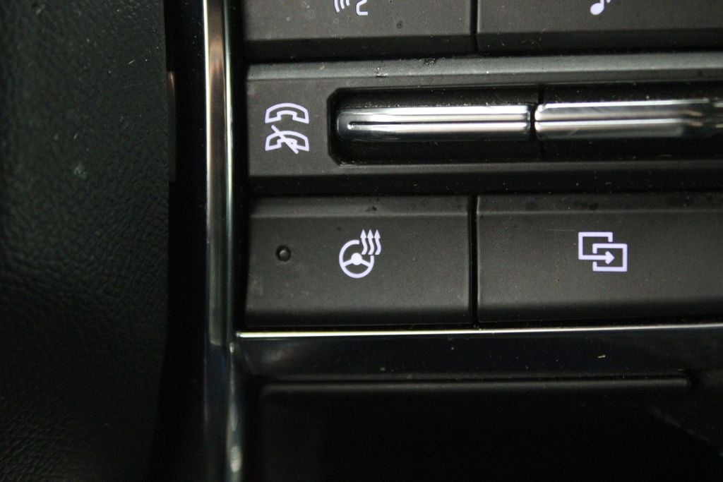 2025 GMC Acadia Elevation AWD