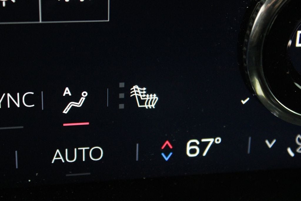 2025 GMC Acadia Elevation AWD