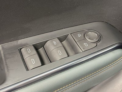 2025 GMC Acadia AT4 AWD