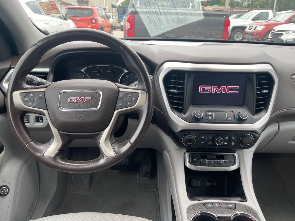 2020 GMC Acadia SLT