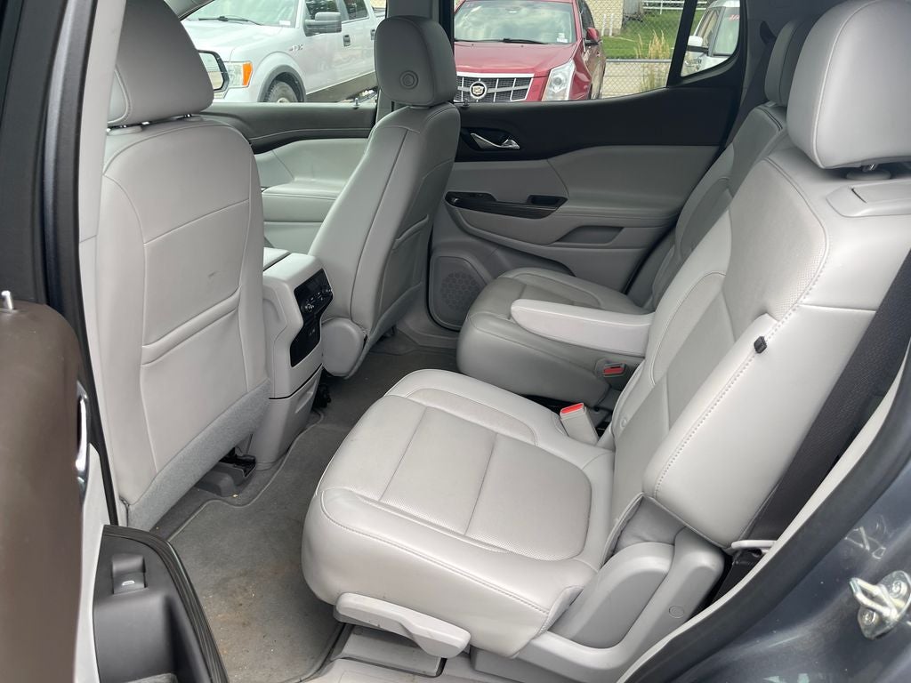 2020 GMC Acadia SLT