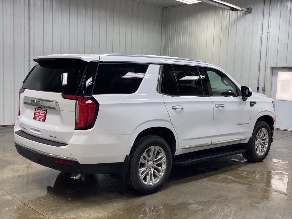 2022 GMC Yukon SLT