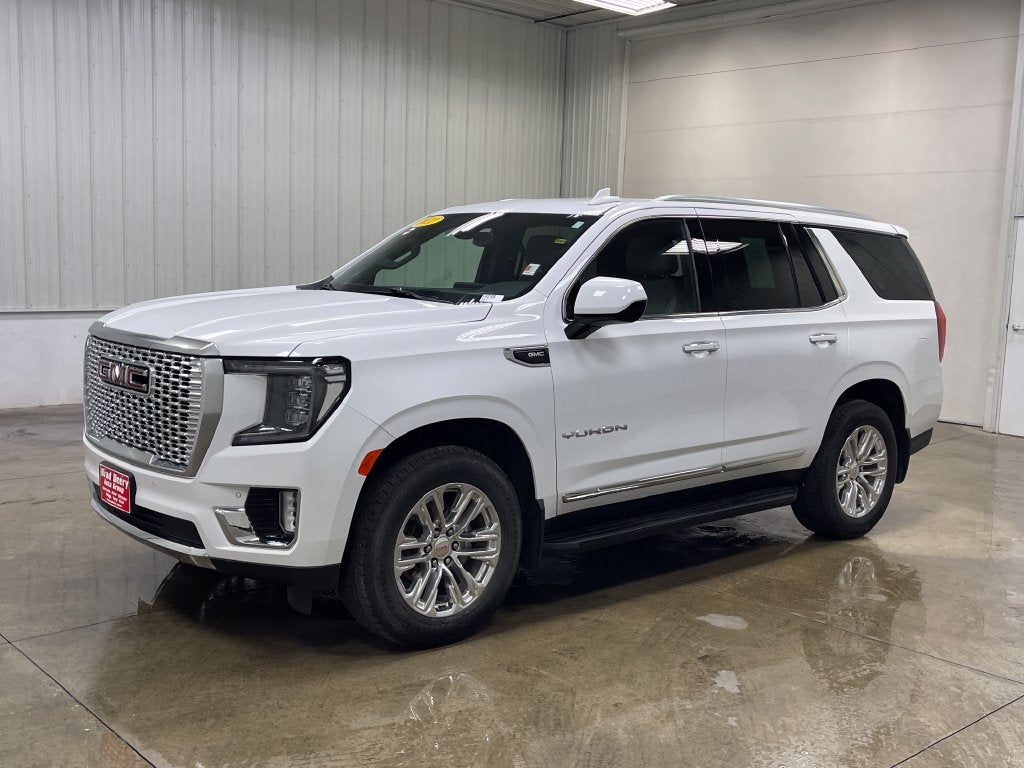 2022 GMC Yukon SLT