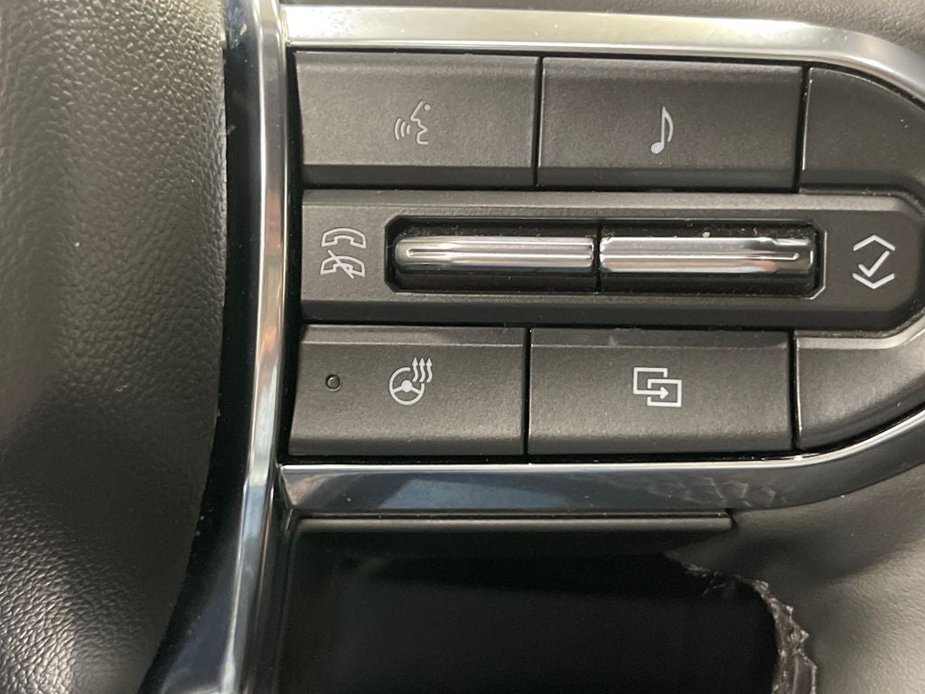 2025 GMC Yukon Denali 4WD