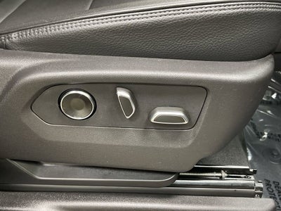 2025 GMC Yukon Denali 4WD