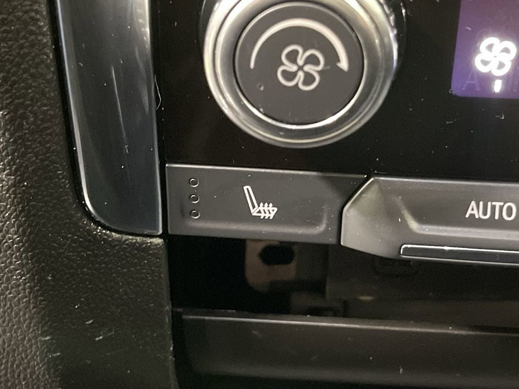 2025 GMC Yukon Denali 4WD