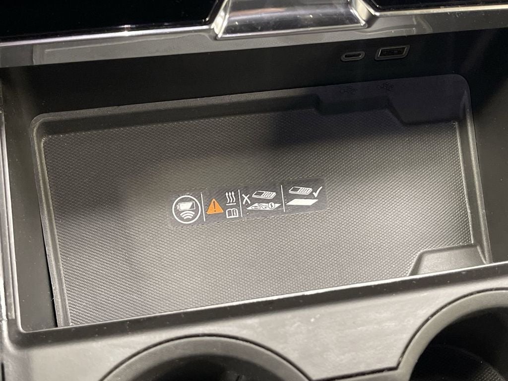 2025 GMC Yukon Denali 4WD