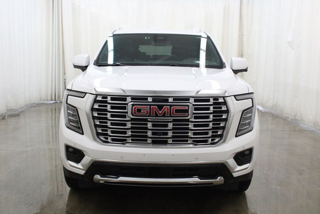 2025 GMC Yukon XL Denali 4WD