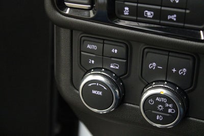 2025 GMC Yukon XL Denali 4WD