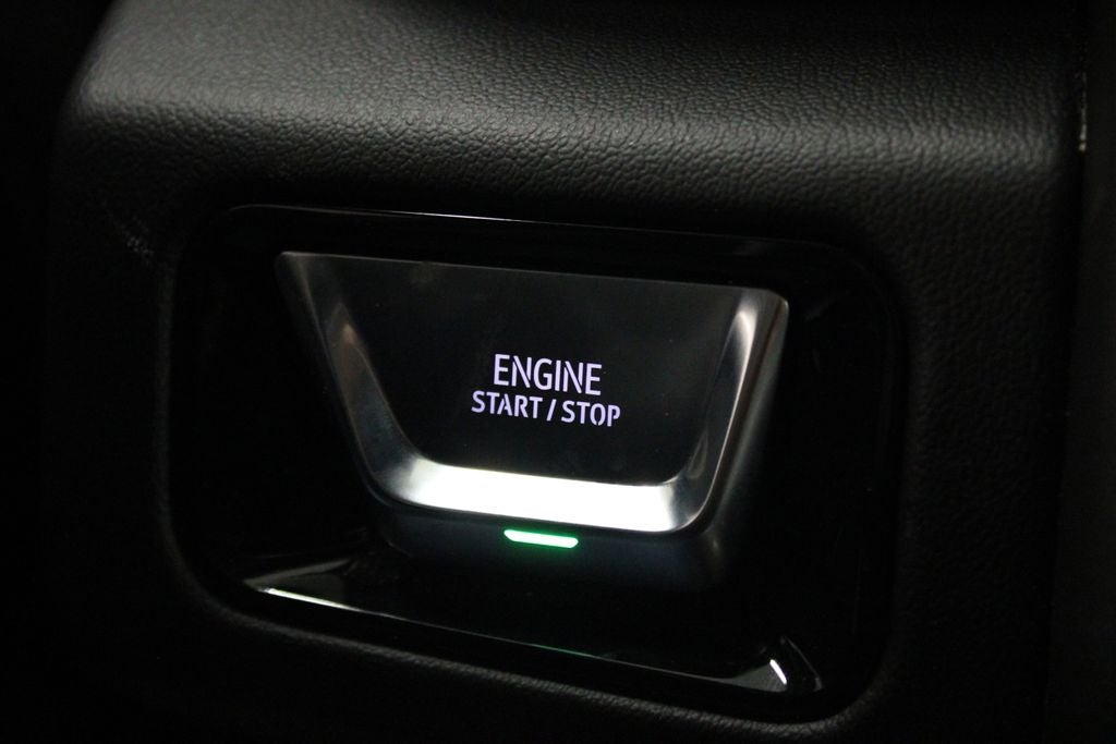 2025 GMC Yukon XL Denali 4WD